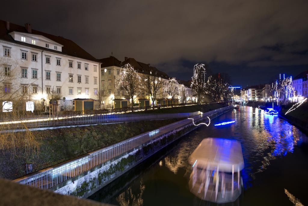 Zois Apartments Ljubljana Extérieur photo